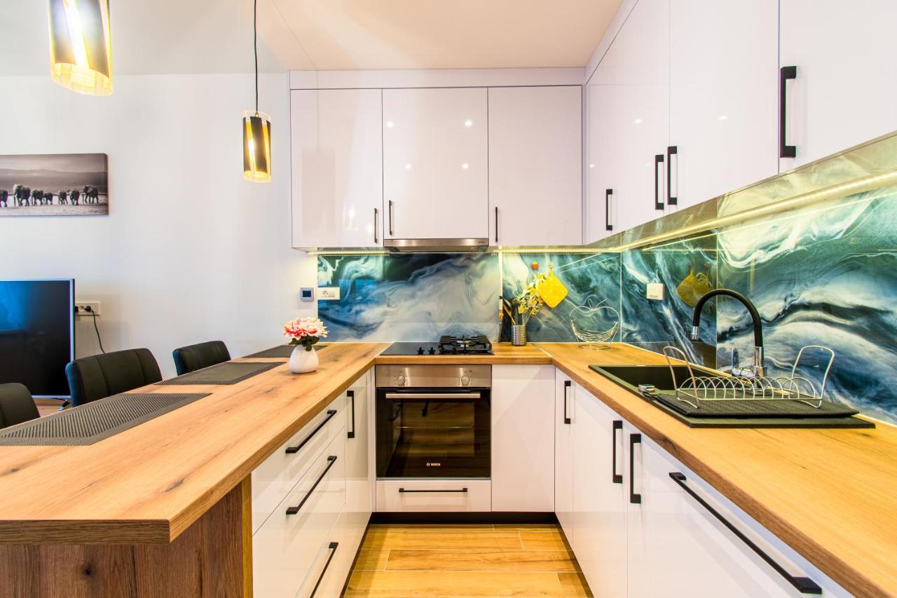 Flexible Selfcheckins 38 - Zagreb - Garage - Loggia - New - Luxury - Appartement Buitenkant foto